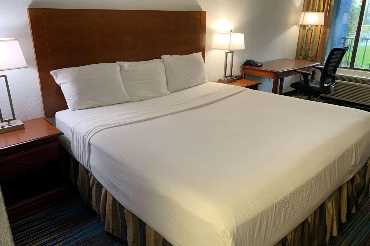 Travelodge By Wyndham Mobile Al Exteriér fotografie